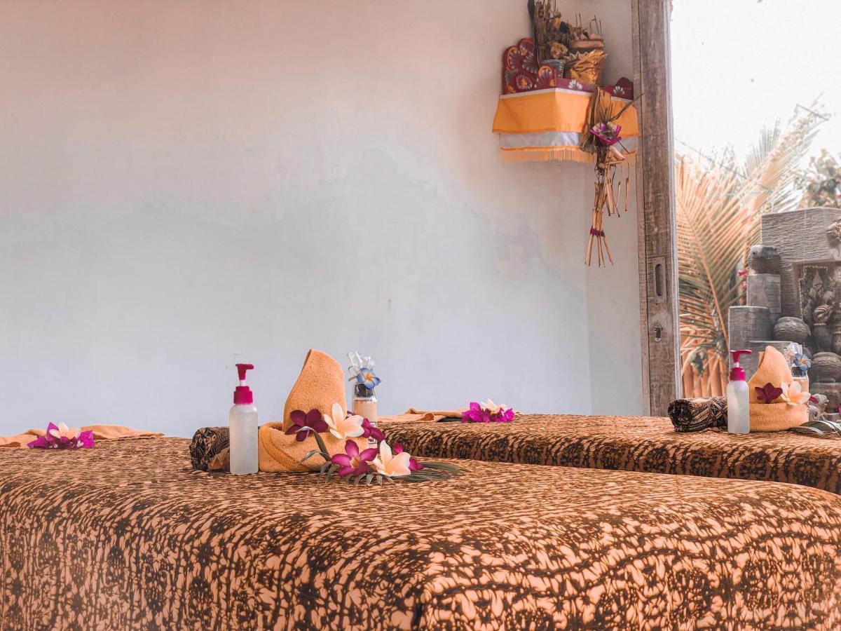 Auora Guest House Lembongan Exterior foto